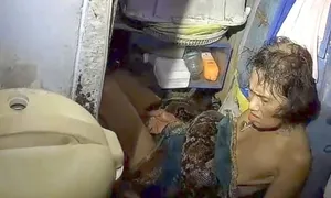 Thái Lan giải cứu phụ nữ bị trăn siết